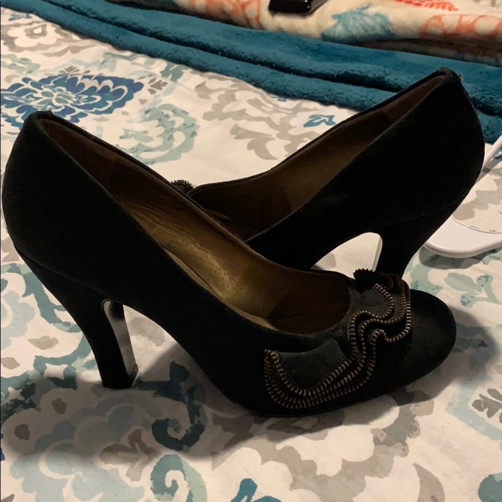 Guess Zipper Heels